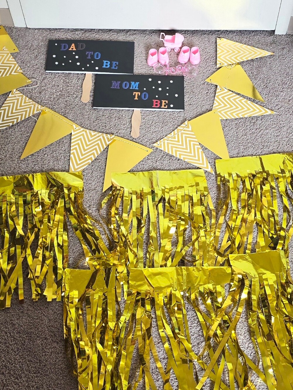 Baby Shower /Gender Reveal Decorations & Photoshoot props